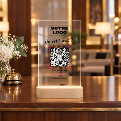 Plaque avis personnalisée LED à la réception d’un hôtel