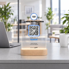 Plaque réseaux sociaux personnalisée LED dans une agence