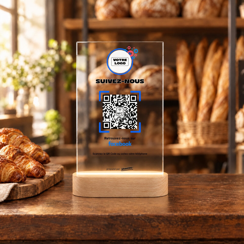 Plaque avis LED personnalisée dans une boulangerie