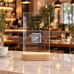 Plaque menu personnalisée LED sur le comptoir d’un restaurant